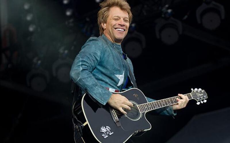 NEWPORT, UNITED KINGDOM - JUNE 16: Jon Bon Jovi of Bon Jovi performs on day 4 of the Isle of Wight Festival at Seaclose Park on June 16, 2013 in Newport, Isle of Wight. (Photo by Rob Harrison/Getty Images)