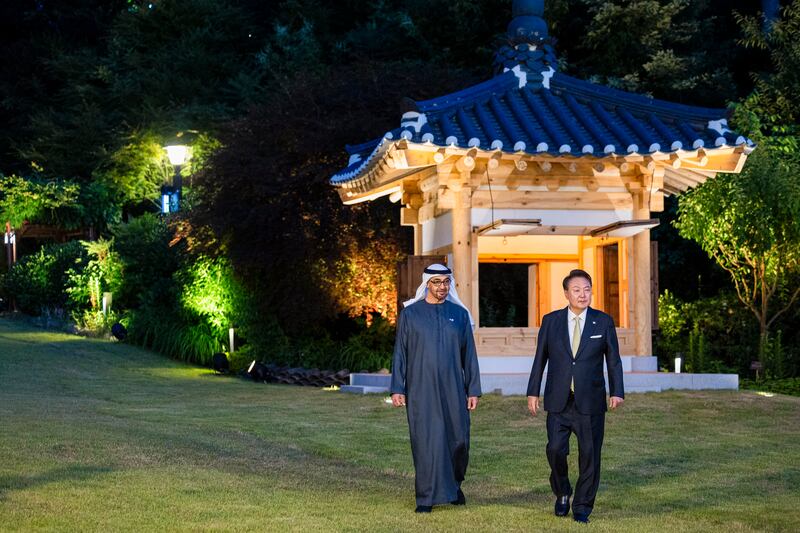 Mr Yoon hosts a private meeting at his home with Sheikh Mohamed at the end of the state visit