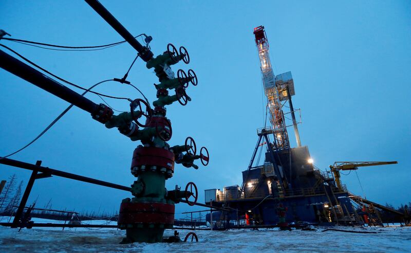 A well head and drilling rig in the Yarakta oilfield in Russia's Irkutsk region. Reuters