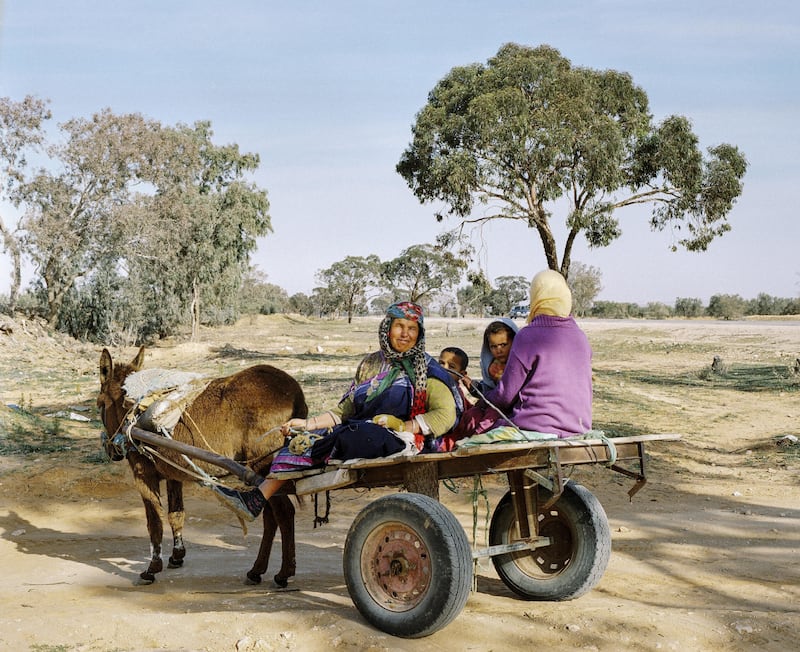 Photograph from the project Face, by Yumna Al-Arashi. Courtesy Yumna Al-Araishi, 2017