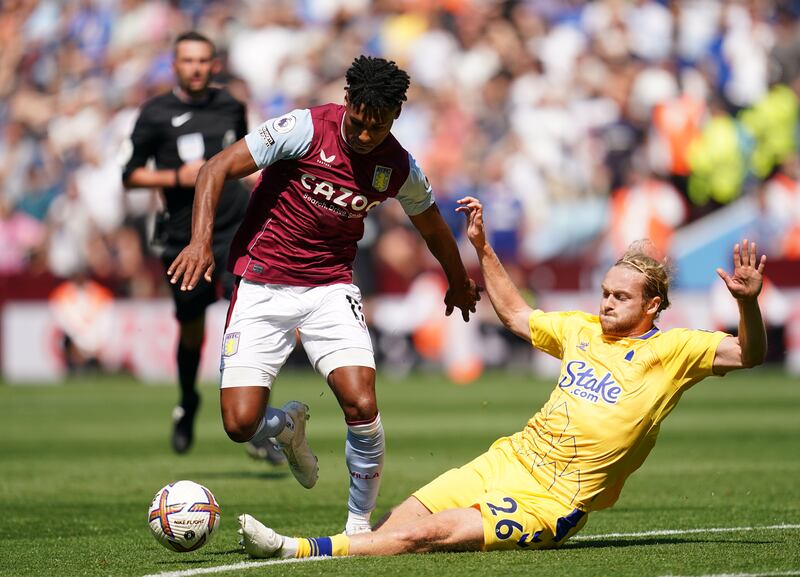 SUBS: Tom Davies (Doucoure, 35 mins) 6 - Offered some balance and stability to the midfield after it looked like the game was beginning to open up. At fault for the second goal being behind play. 

PA