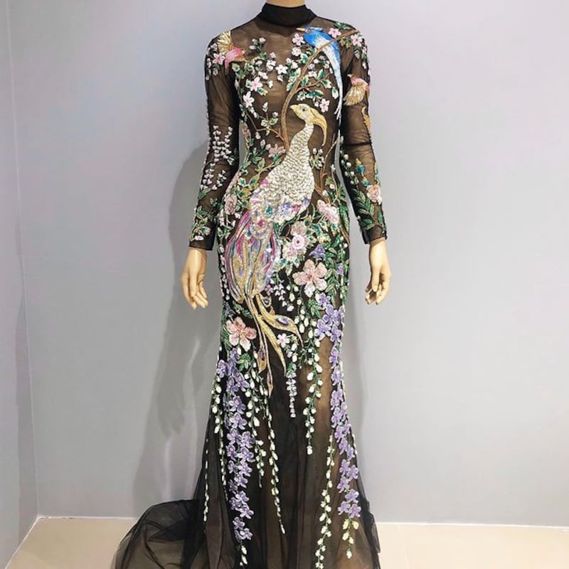 This gown by Harvey Cenit is covered in embroidery to look like peacocks. Photo: Harvey Cenit / Instagram