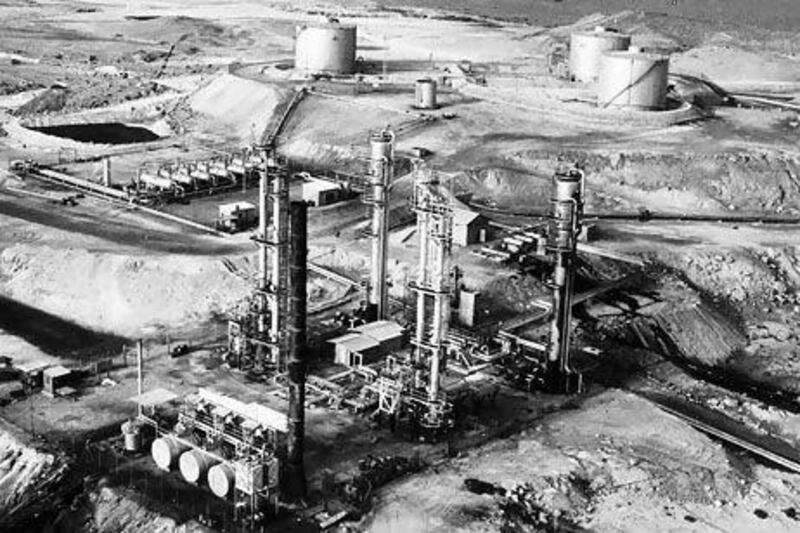 The production unit at Das Island in Abu Dhabi in the 1960s. Courtesy Total