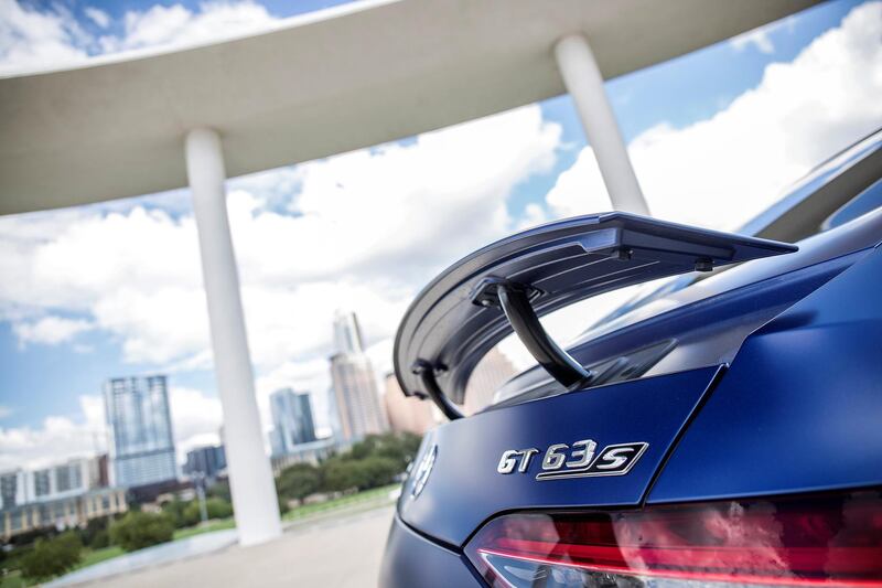 Mercedes-AMG GT 63 S 4MATIC+ 4-Türer Coupé, designo brillantblau magno; Leder Exklusiv Nappa/Mikrofaser schwarz/rote Ziernähte; 
Kraftstoffverbrauch kombiniert: 11,2 l/100 km; CO2-Emissionen kombiniert: 256 g/km //

Mercedes-AMG GT S 4MATIC+ 4-door coupe, designo brilliant blue magno; Exclusive Nappa leather/ micro ber black/red topstitching; 
Fuel consumption combined: 11,2 l/100 km; CO2 emissions combined: 256 g/km 