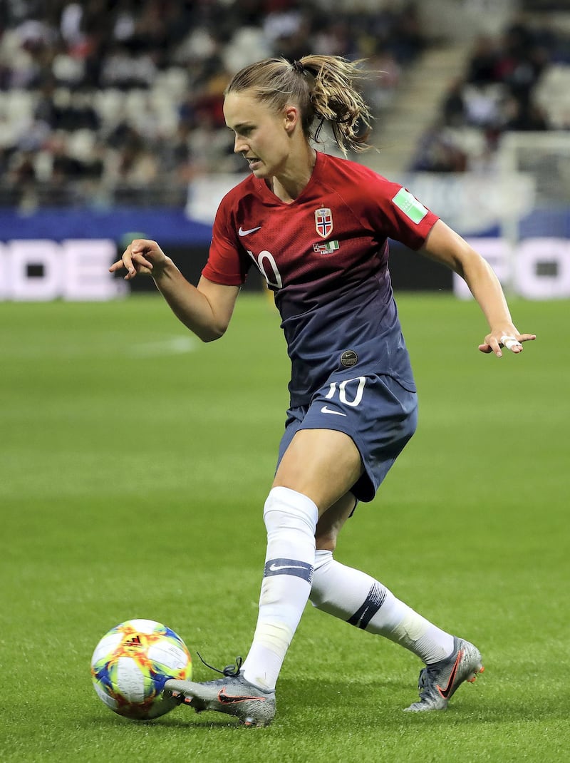 REIMS, FRANCE - JUNE 08: Caroline Graham Hansen of Norway runs with the ball during the 2019 FIFA Women's World Cup France group A match between Norway and Nigeria at Stade Auguste Delaune on June 08, 2019 in Reims, France. (Photo by Robert Cianflone/Getty Images)