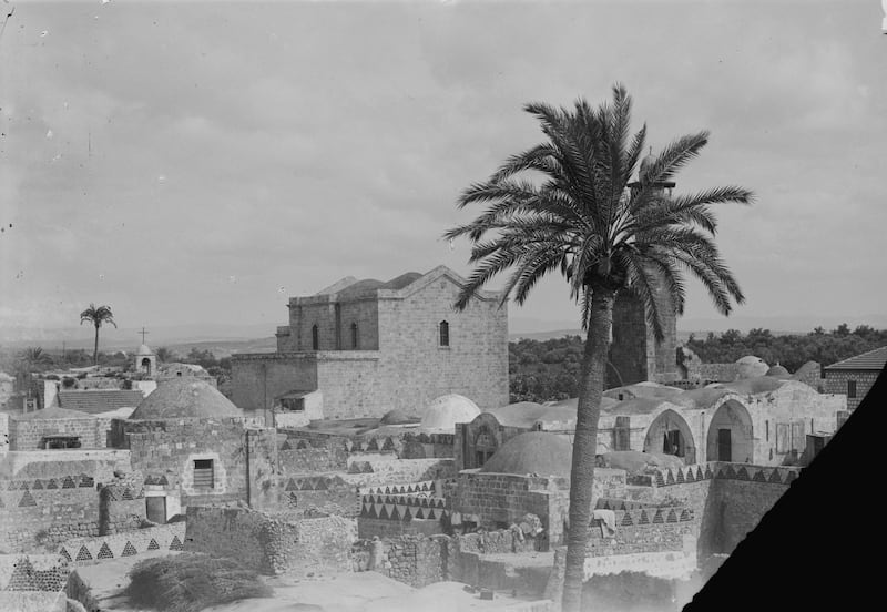 Jaffa to Jerusalem. Lydda and the Church of St. George. approximately 1900 to 1920. Library of Congress