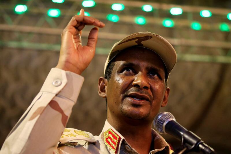 FILE PHOTO: General Mohamed Hamdan Dagalo, head of the Rapid Support Forces (RSF) and deputy head of the Transitional Military Council (TMC) delivers an address after the Ramadan prayers and Iftar organized by Sultan of Darfur Ahmed Hussain in Khartoum, Sudan, May 18, 2019. To match Special Report SUDAN-BASHIR/FALL.  REUTERS/Mohamed Nureldin Abdallah/File Photo