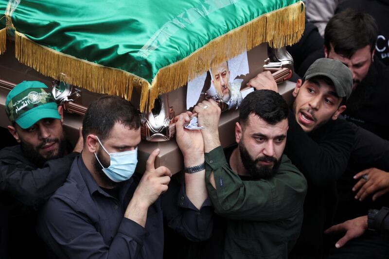 Mourners gather during the funeral of deputy head of Hamas, Saleh al-Arouri, who was killed by what Lebanese and Palestinian security sources say was a drone strike by Israel in Beirut, Lebanon January 4, 2024.  Israel has neither confirmed nor denied that it killed Arouri in the attack.  REUTERS / Mohamed Azakir