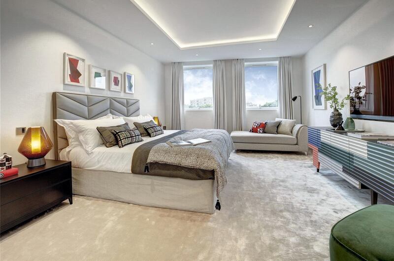 The principle guest suite (bedroom two) offers a private dressing area and shower room. This is
accompanied by another guest bedroom with en suite bathroom and wardrobe storage. Courtesy Berkshire Hathaway HomeServices London