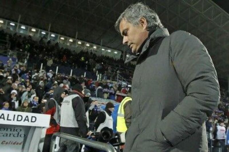 Real Madrid's Portuguese head coach Jose Mourinho has stopped talking to the press, unhappy at criticism of his techniques.
