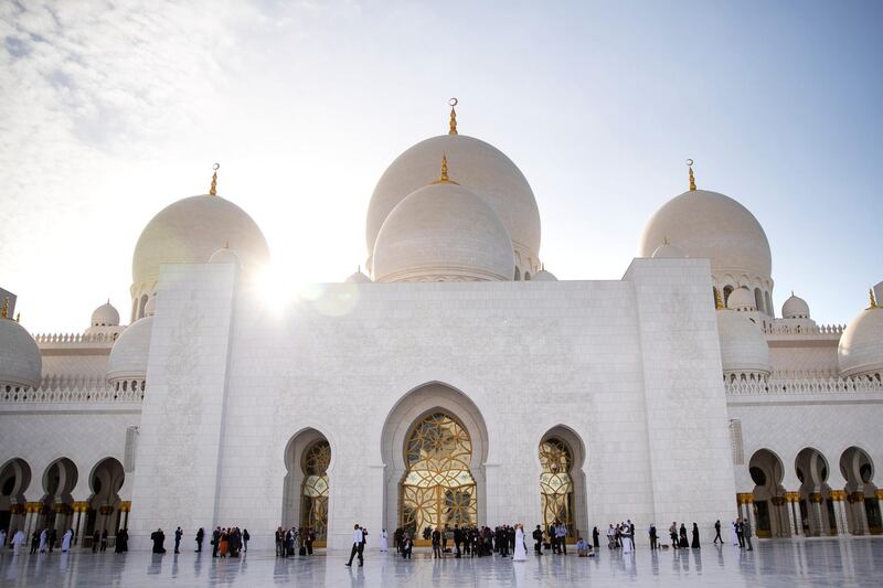 ABU DHABI, UNITED ARAB EMIRATES - FEBRUARY, 4 2019.

Journalists wait for Pope Francis and the Grand Imam of Al Azhar Al Sharif University, Dr Ahmed Al Tayeb's arrival to Sheikh Zayed Grand Mosque.

(Photo by Reem Mohammed/The National)

Reporter: 
Section:  NA