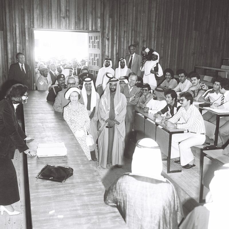 Sheikh Zayed and Queen Elizabeth visiting UAE University in Al Ain, 25 Feb, 1979. Courtesy to Al-Ittihad. History Project 2011