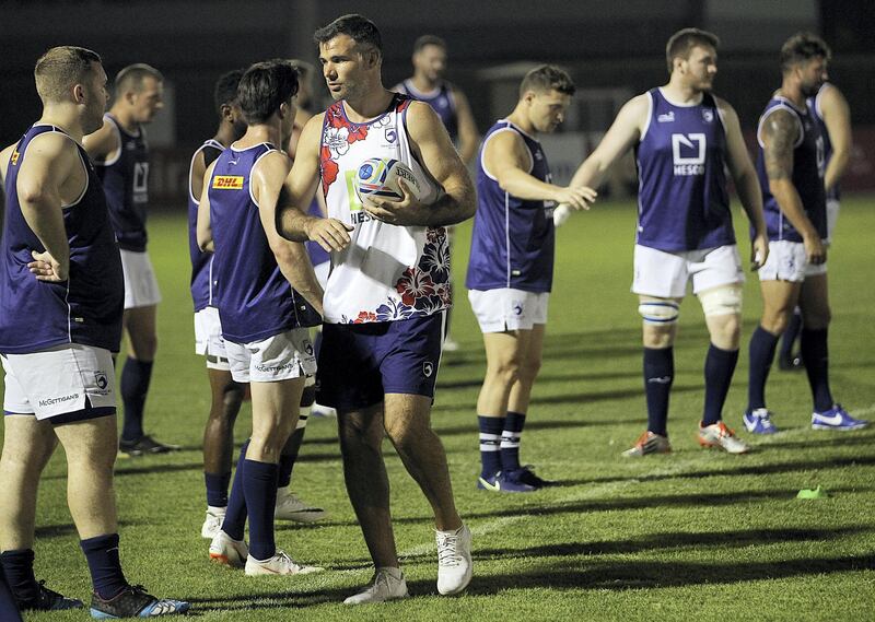 Dubai, September,21, 2018: Mike Phillips, Head coach of Jebel Ali Dragons  interacat with his teamates during the West Asia Premiership match against Dubai Exiles at the Sevens stadium in Dubai. Satish Kumar for the National/ Story by Paul Radley