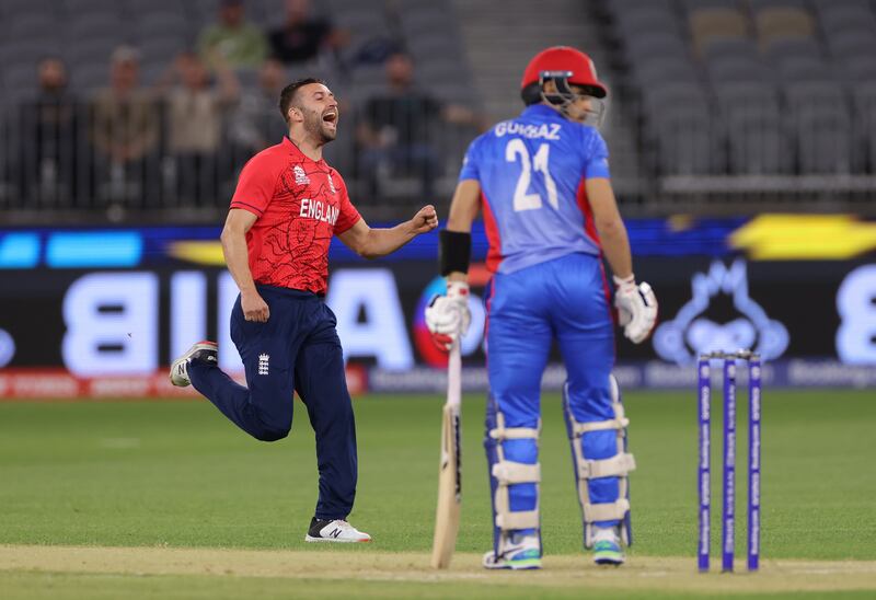 England bowler Mark Wood (L) reacts after dismissing Afghanistan batsman Rahmanullah Gurbaz during the ICC Menâ€™s T20 World Cup 2022 Super 12 cricket match between England and Afghanistan at Optus Stadium in Perth, Australia, 22 October 2022.   EPA / RICHARD WAINWRIGHT **AUSTRALIA AND NEW ZEALAND OUT**  EDITORIAL USE ONLY