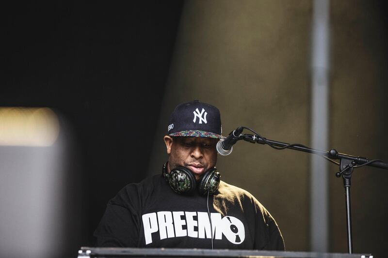 01 Aug 2015 --- The American DJ and record producer DJ Premier performs a live concert at the Danish music festival Vanguard Music Festival 2015 in Copenhagen. DJ Premier is known as half of the former hip hop duo Gang Starr. Denmark, 01/08 2015. --- Image by © Gonzales Photo/Kenneth Nguyen/The Hell Gate/Corbis *** Local Caption ***  al21mr-music-djpremier.jpg