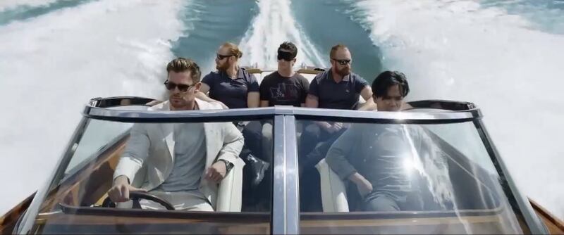 Chris Hemsworth and Miles Teller star in 'Spiderhead'. Photo: Netflix