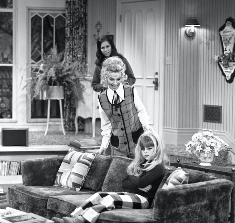 LOS ANGELES - SEPTEMBER 10: THE MARY TYLER MOORE SHOW. Episode, "Bess, You Is My Daughter Now." Pictured from left is Mary Tyler Moore (as Mary Richardson), Cloris Leachman (as Phyllis Lindstrom) and Lisa Gerritsen (as Bess Linstrom). Original air date October 3, 1970, images dated September 10, 1970. (Photo by CBS via Getty Images)
