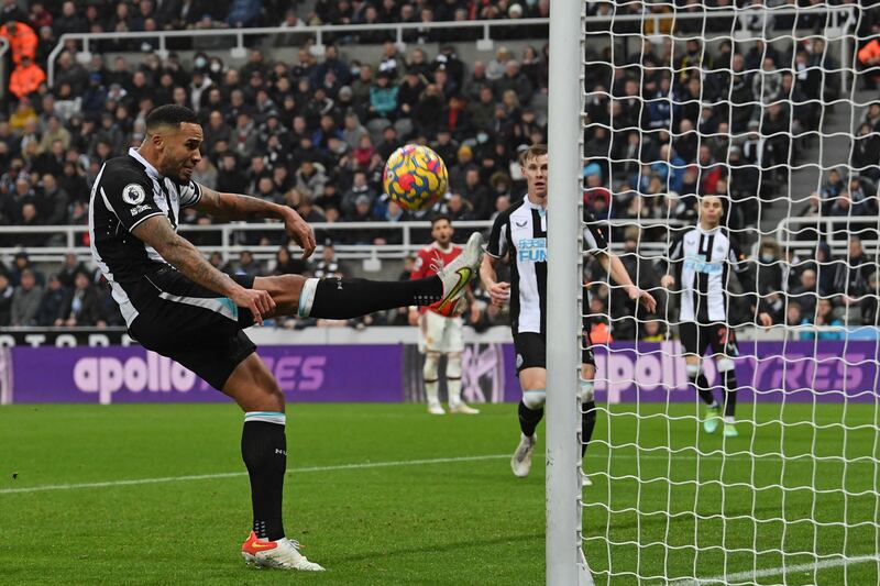 Jamaal Lascelles - 7: Captain been part of a – rightly – much maligned Newcastle defence this season but looked solid at St James’ Park right up until Cavani bundled home 71st minute leveller. Cleared another off line after indecision with Dubravka almost gifted second to Cavani. AFP