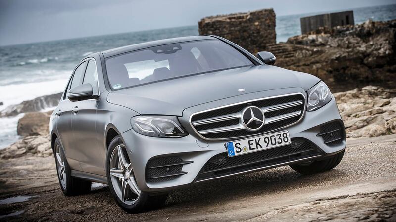 E400 4MATIC AMG Line / designo selenite grey magno/ Leather: nappa saddle brown / black
DYNAMIC BODY CONTROL / Exterior line: AMG Line

E400 4 MATIC AMG Line / designo selenitgrau magno / Leder: Nappa sattelbraun / schwarz / DYNAMIC BODY CONTROL / Line Exterieur: AMG Line

E 400 4MATIC
Kraftstoffverbrauch kombiniert*: 7,7 l/100 km; CO₂-Emissionen kombiniert*: 174 g/km (*vorläufig)
Fuel consumption combined*: 7.7 l /100 km; combined CO₂ emissions*: 174 g/km (*preliminary) *** Local Caption ***  wk13ja-cargraphic-E-class.jpg