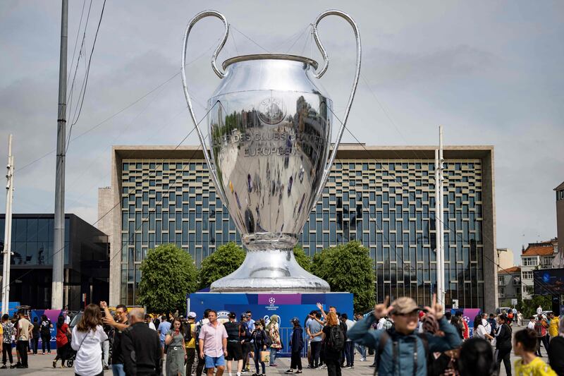 The trophy is in Taksim Square. AFP