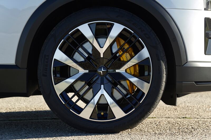 The 3 has been fitted with 21-inch alloy wheels