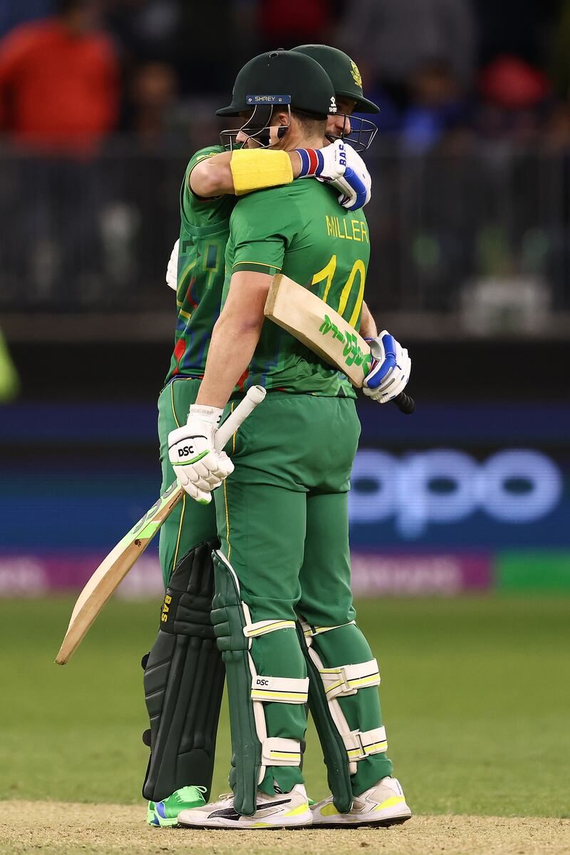 David Miller and Wayne Parnell of South Africa celebrate. Getty 