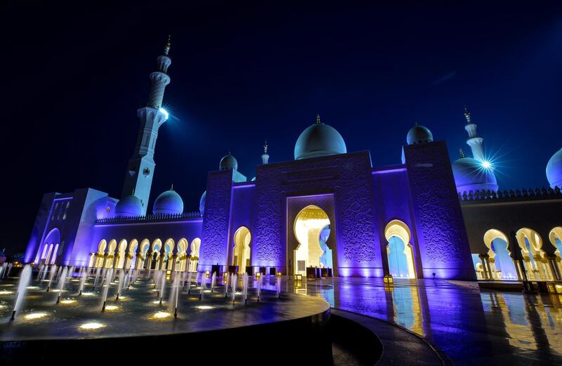 Abu Dhabi, United Arab Emirates, April 13, 2021.  Sheikh Zayed Grand Mosque, Abu Dhabi, on the first evening of Ramadan 2021.  Victor Besa/The National
Section:  NA