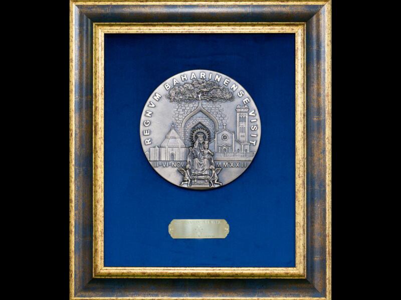 The commemorative medal featuring the 'tree of life' and Our Lady of Arabia. Photo: Holy See Press Office