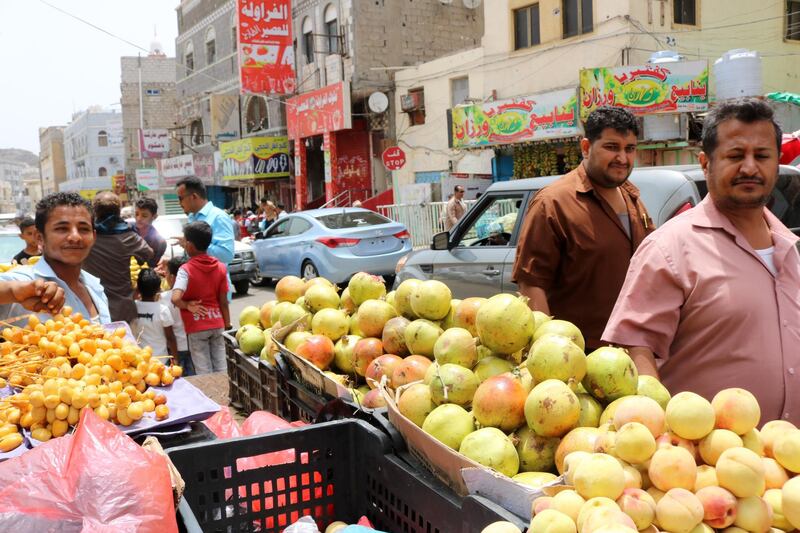 The head of Yemen's separatist movement said he was ready to take part in Saudi-brokered peace talks after clashes with pro-government forces. AFP