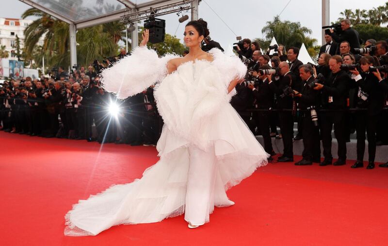 epa07587489 Indian actress Aishwarya Rai arrives for the screening of 'La Belle Epoque' during the 72nd annual Cannes Film Festival, in Cannes, France, 20 May 2019. The movie is presented out of competition at the festival which runs from 14 to 25 May.  EPA-EFE/GUILLAUME HORCAJUELO