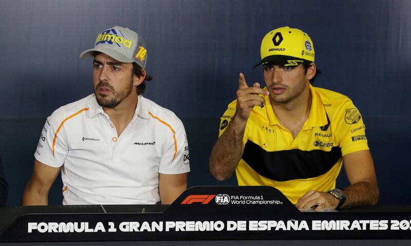 FILE PHOTO: McLaren's Fernando Alonso and Renault's Carlos Sainz at Circuit de Barcelona-Catalunya, Barcelona, Spain - May 10, 2018. REUTERS/Albert Gea/File Photo