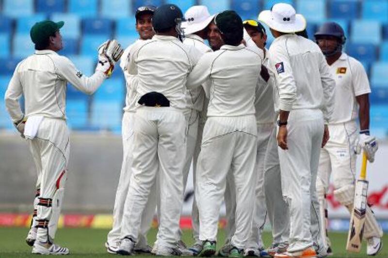 Pakistan's bowling attack took advantage of early morning conditions to dominate the Sri Lankan batting.