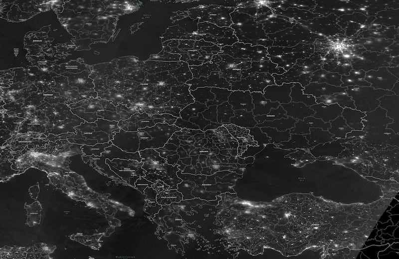 A satellite image showing the night radiance of Europe from space on November 23 shows Ukraine in almost total darkness. Photo: Nasa
