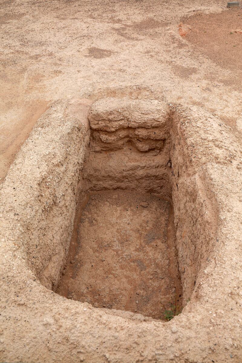 Sharjah, UAE, March 16, 2016.  Mleiha, an
archaeological site that has been turned into a tourist site. The Burial Chambers Archaelogical site.  Victor Besa for The National.
ID: 13970
Writer:  Rym Ghazal
Wk *** Local Caption ***  VB_16-03-16_Mleiha-72.jpg