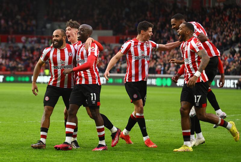 Arsenal v Brentford (7pm): The Gunners remain five points clear at the top, despite last week's shock defeat at Everton, which was only their second league loss of season. They now face a Brentford side seventh in the table and unbeaten in the since October 23. Prediction: Arsenal 3 Brentford 1. Reuters