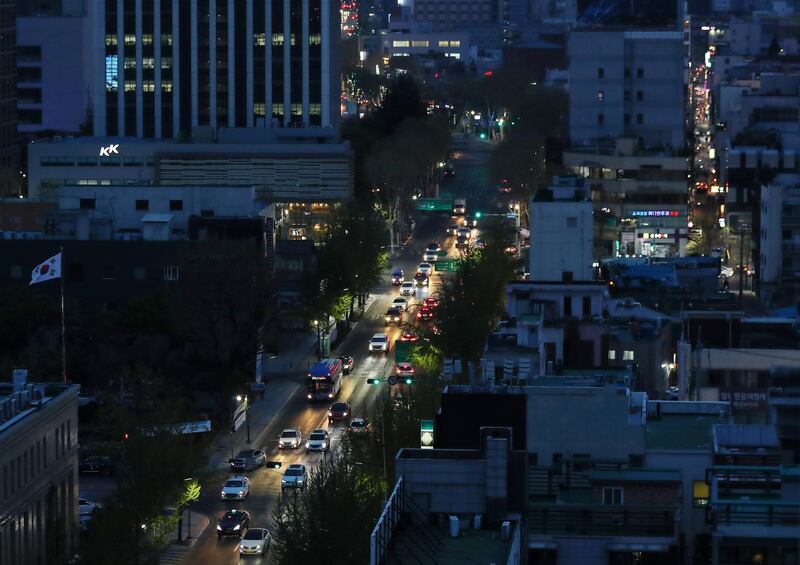 Gongpyeong road in downtown Daegu, some 300km southeast of Seoul, South Korea, 10 April, after the city reported zero new Covid-19 cases the day before. The city that has been the center of the coronavirus outbreak in the country is starting to show signs of returning to normal. EPA