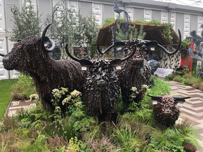 Rare breeds sculpture using chain and other reclaimed industrial materials by Artfe Smiddy created using traditional skills of the blacksmith