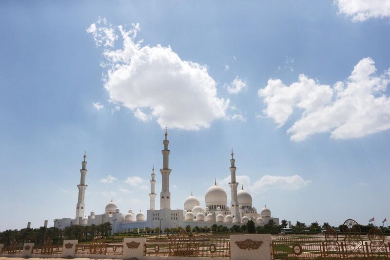 24 - September - 2013, Grand Zayed Mosque, Abu Dhabi

Weather in Abu Dhabi Today. Fatima Al Marzooqi/The National
 *** Local Caption ***  FM_AbuDhabiSep2013_001.JPG