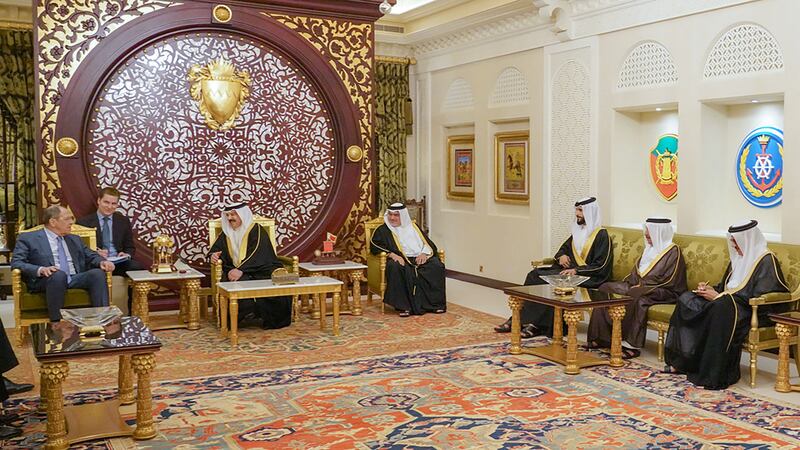 Bahrain's King Hamad hold talks with Russian Foreign Minister Sergei Lavrov, left, in Manama on Monday. AFP