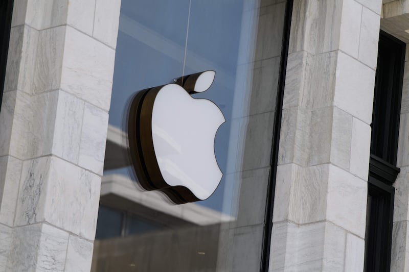 Apple, the iPhone maker, has paused hiring for many jobs outside of research and development, an escalation of its plan to reduce budgets heading into next year. AFP