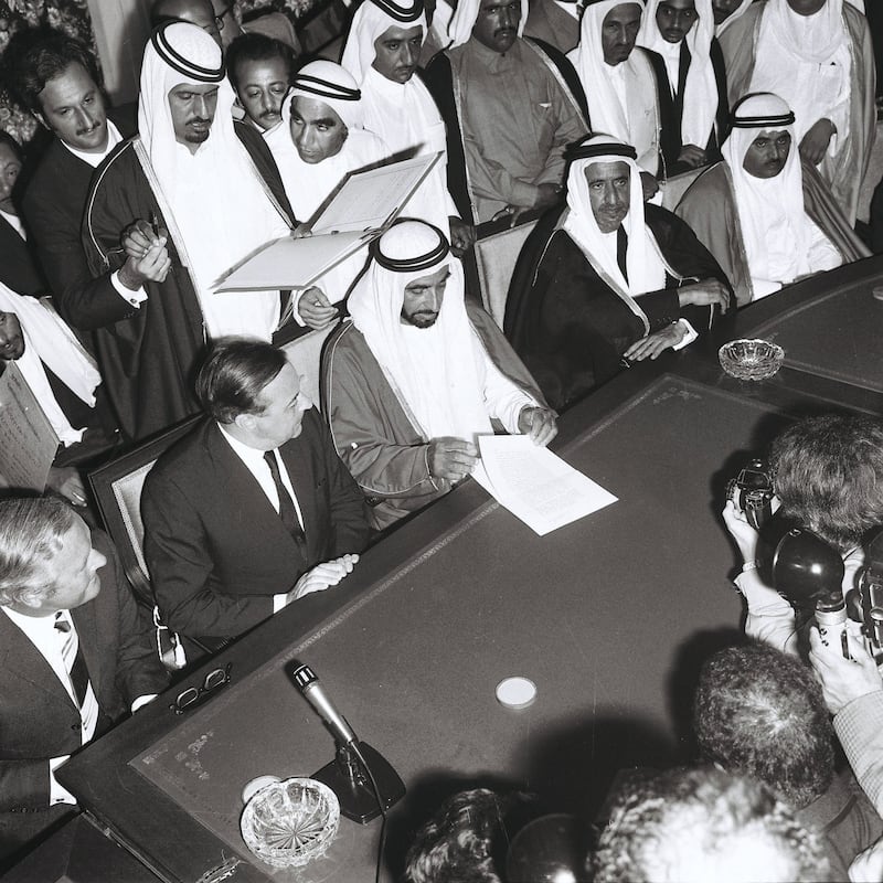 History Project 2010, "The First Day". The signing and speech at Union House, Dubai. December 2, 1971. Credit Ittihad Newspaper **EDS NOTE ***IMPORTANT** SEEK ADVISE FROM KAREN BEFORE USE
