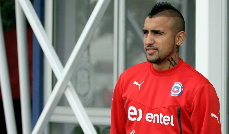 Arturo Vidal (Juventus) Age 27; 53 caps. “El Rey Arturo” (King Arthur) is one of the world’s best midfielders. After three years at Colo Colo, he embarked on a rising career in Europe, first with Bayer Leverkusen and now Juventus. Has defensive skills, is a good header, lays on goals and has scored eight for Chile. On home visits he usually enjoys his other passion: the racetrack. He owns more than 15 horses. Carlos Parra / ANFP / AFP 