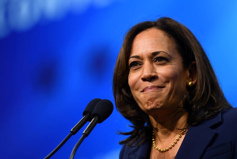 FILE PHOTO: Democratic 2020 U.S. presidential candidate and U.S. Senator Kamala Harris (D-CA) takes the stage at the New Hampshire Democratic Party state convention in Manchester, New Hampshire, U.S. September 7, 2019.      REUTERS/Gretchen Ertl/File Photo