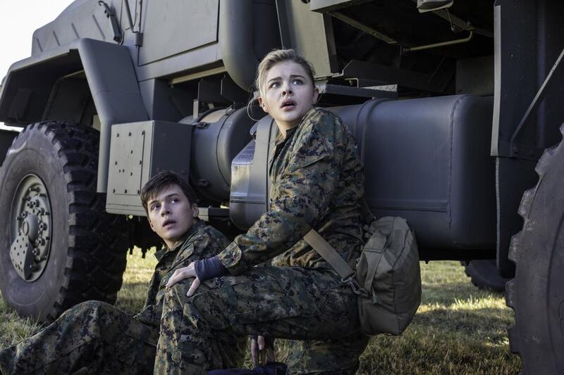Nick Robinson and Chloe Grace Moretz in The 5th Wave. Chuck Zlotnick / Columbia Pictures