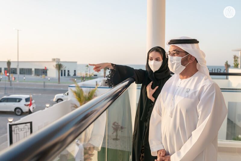 Sheikh Hamdan bin Zayed Al Nahyan received a tour of the Al Mughirah housing project In Al Mirfa City, Al Dhafra.