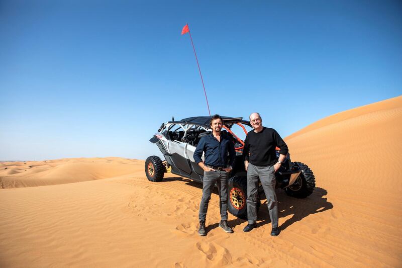 Richard Hammond and Burj Khalifa  structural engineer Bill Baker, in the Nazwa Desert.