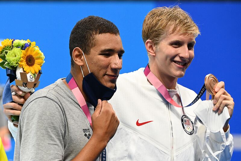 Bronze medallist USA's Kieran Smith (R) and Gold medallist Tunisia's Ahmed Hafnaoui.