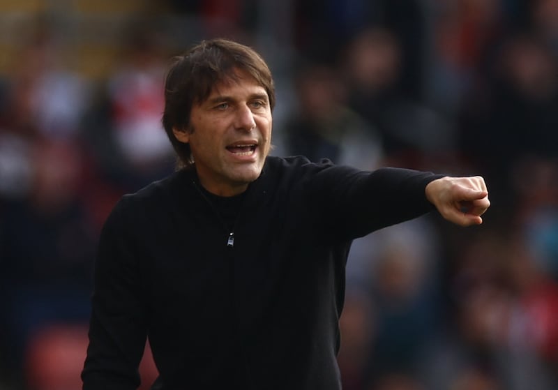 Tottenham Hotspur manager Antonio Conte saw his team concede two late goals in their 3-3 draw at Southampton on Saturday. Reuters