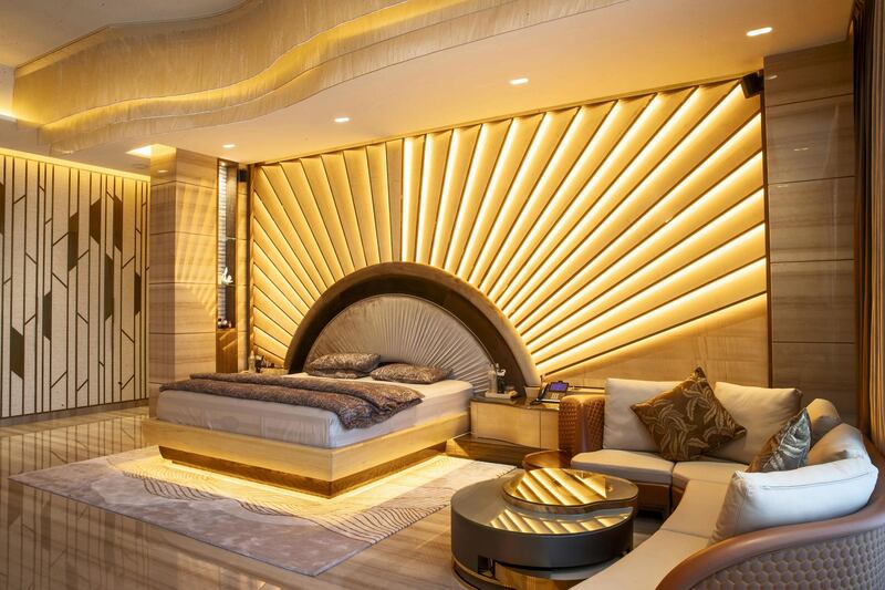 DUBAI UNITED ARAB EMIRATES. 10 NOVEMBER 2020. Manu Jeswani's luxury home in Emirates Hills. (Photo: Antonie Robertson/The National) Journalist: None. Luxury: David.
