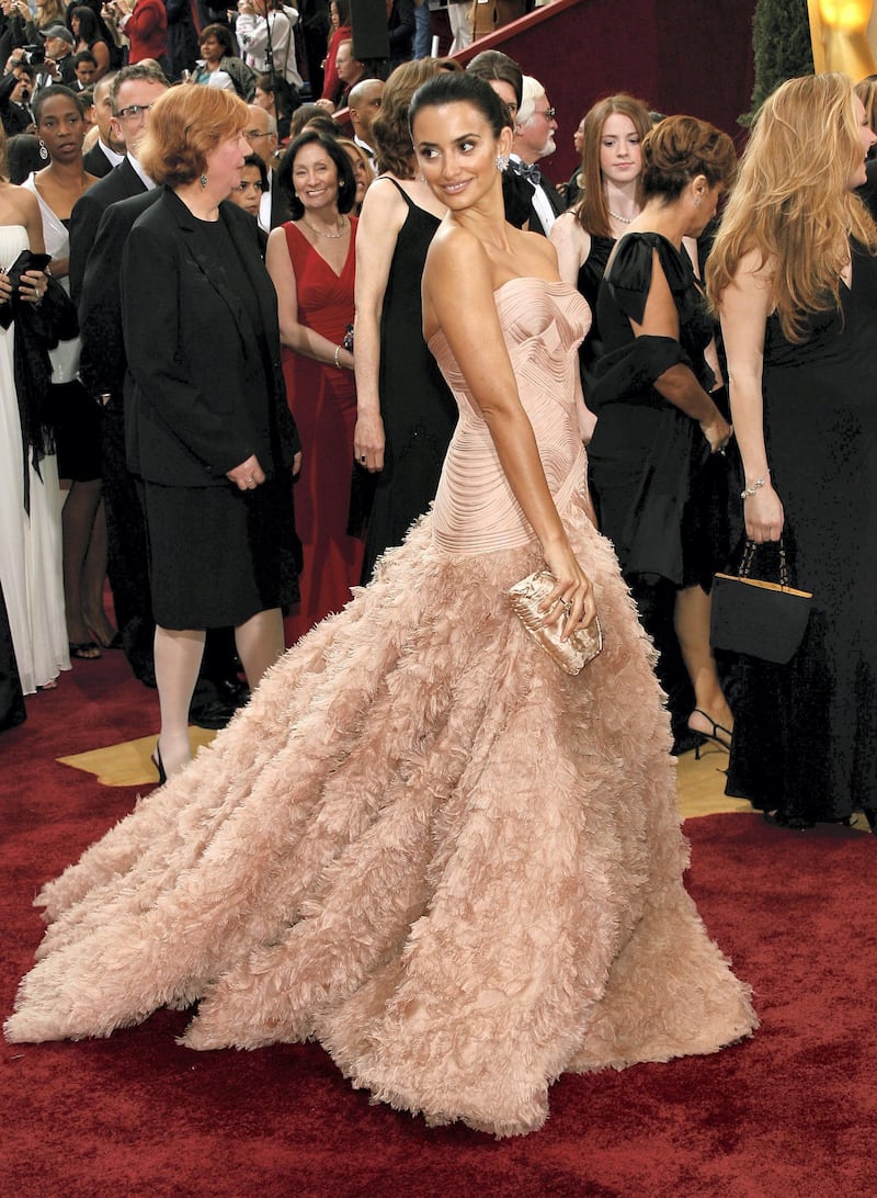HOLLYWOOD - FEBRUARY 25:  Actress Penelope Cruz attends the 79th Annual Academy Awards held at the Kodak Theatre on February 25, 2007 in Hollywood, California.  (Photo by Vince Bucci/Getty Images) *** Local Caption *** Penelope Cruz